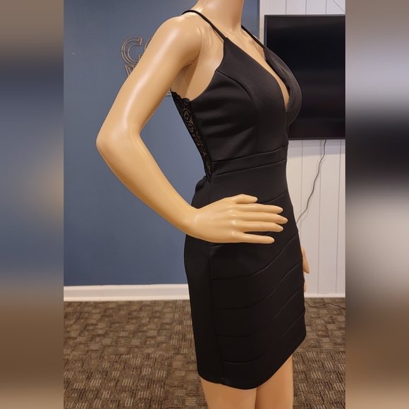 Little Black Dress - Picture 4 of 4